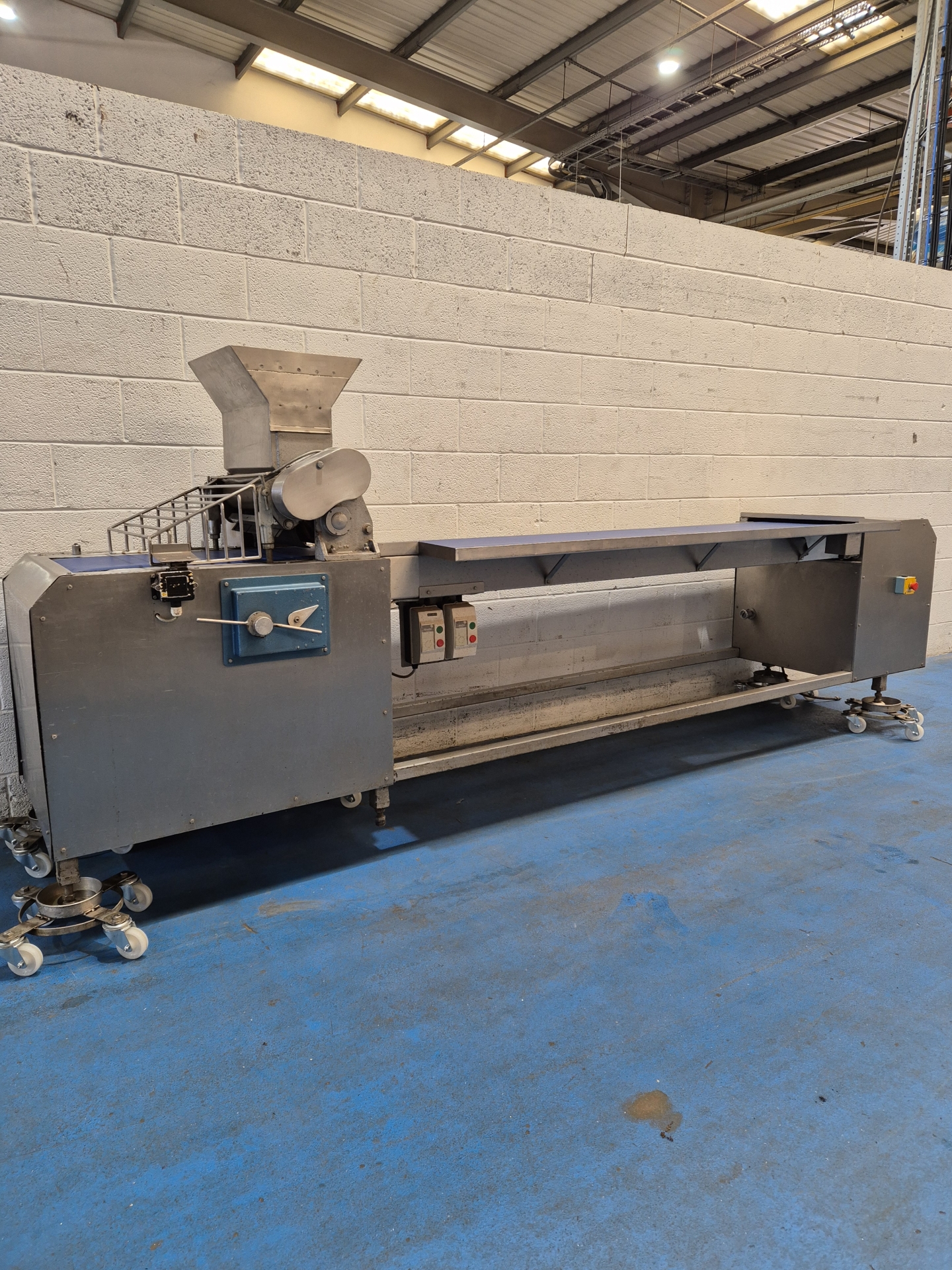 Burgess 3 Roll Sheeter with Conveyor