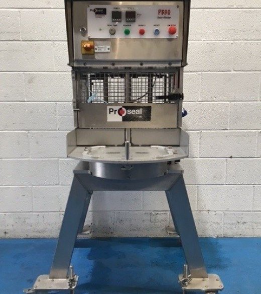 Proseal Twin Station Pie Machine