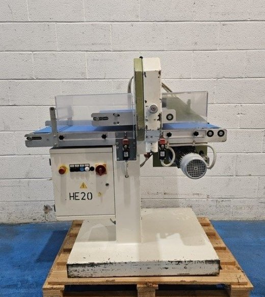 Gasparin Bandsaw Bun or Cake Slicer 