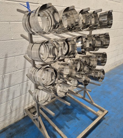 Stainless Steel Rack with Cake Rings - 200mm x 48mm