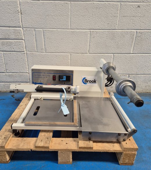 Bluebird Table Top L Sealer