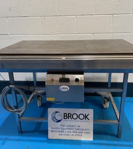 Brook 4ft Hot Plate